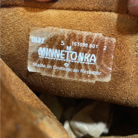 minnetonka moccasins boot Layer Fringe Boots Brown Size 5 women’s - Picture 9 of 9